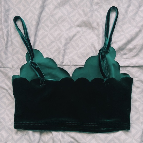 Velvet Crop top - Picture 2 of 2